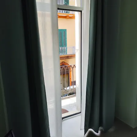 Mistral130 Apartament