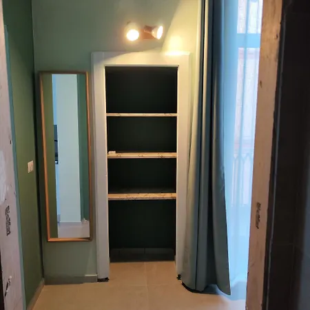 Mistral130 Apartment *