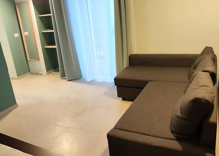 Mistral130 דירה *